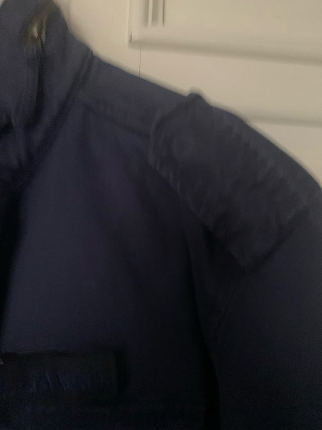 Tres cuartos entre tiempo