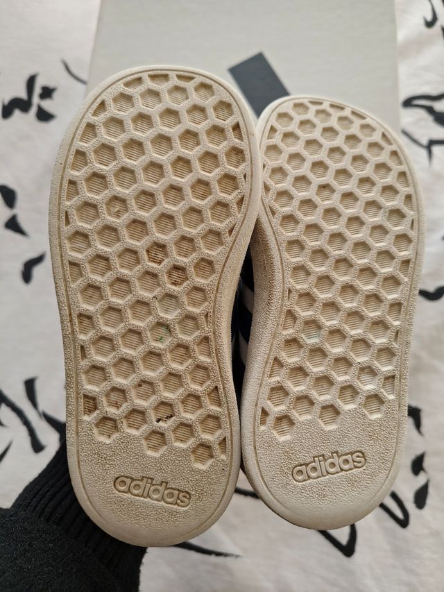 Zapatillas deportivas Adidas 26