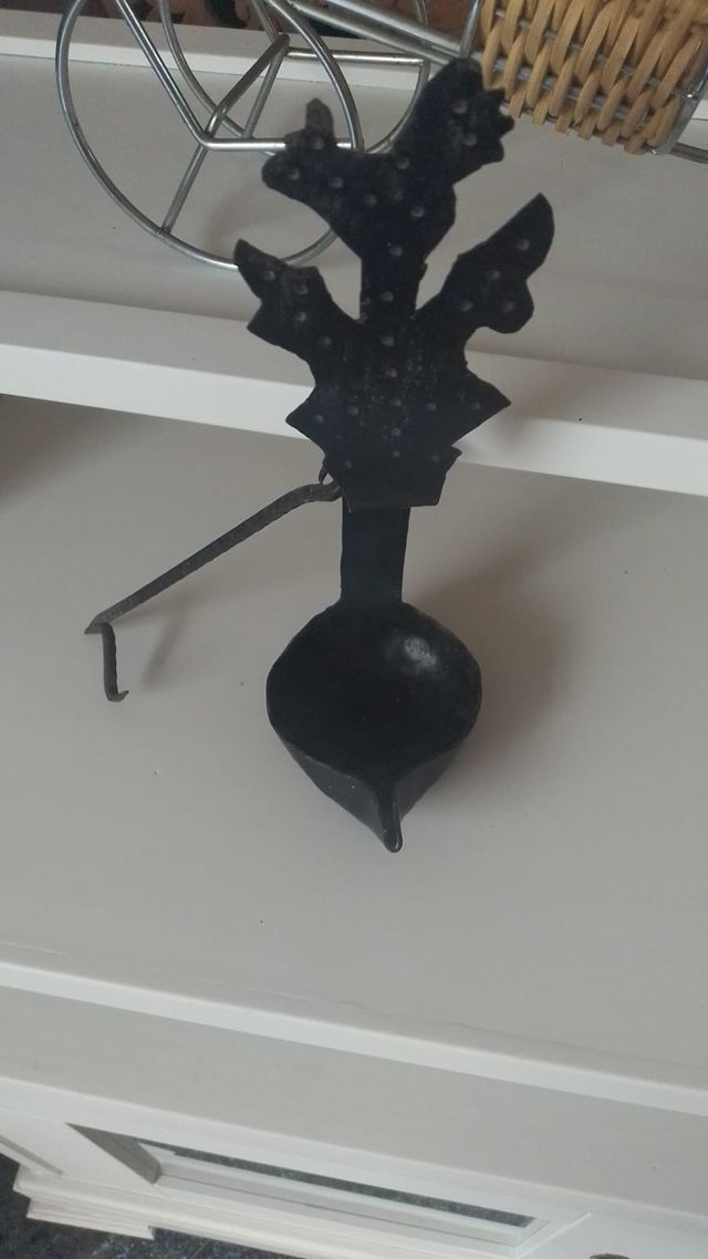 1 Candil antiguo de forja