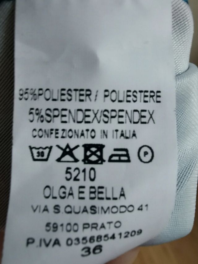 Abito fantasia in vellutino con cintura