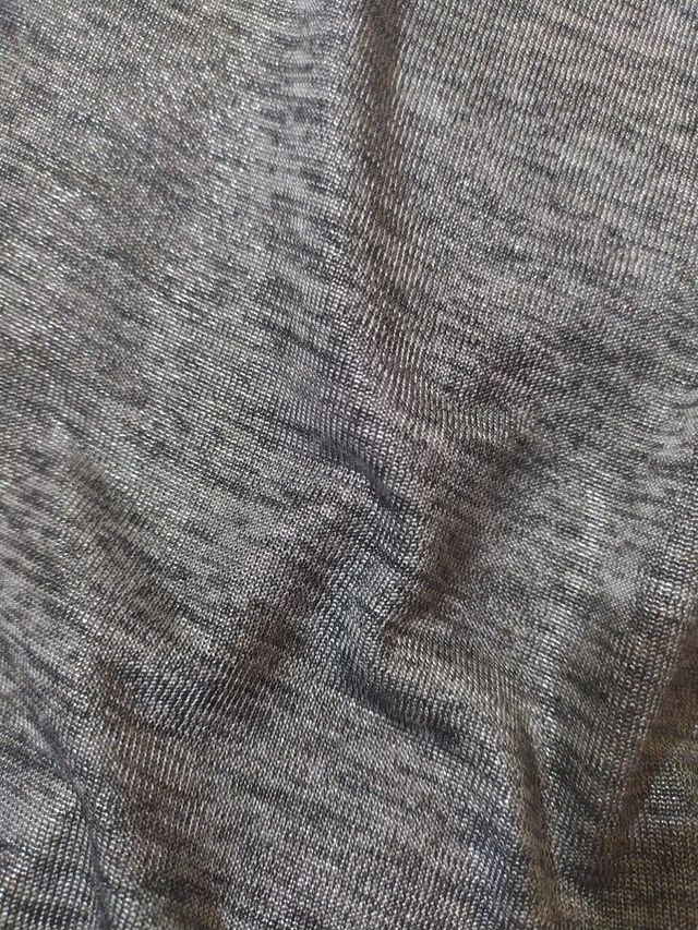 Camiseta Elogy plateada S CON ETIQUETA