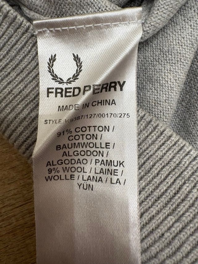 Jersey Fred Perry tipo cricket