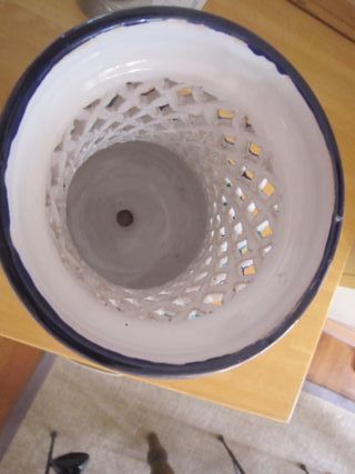 base lampada in ceramica traforata vintage 