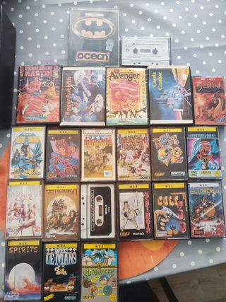 22 Videojuegos MSX con estuche 
