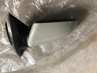 Espejo retrovisor lado izquierdo i30 2019