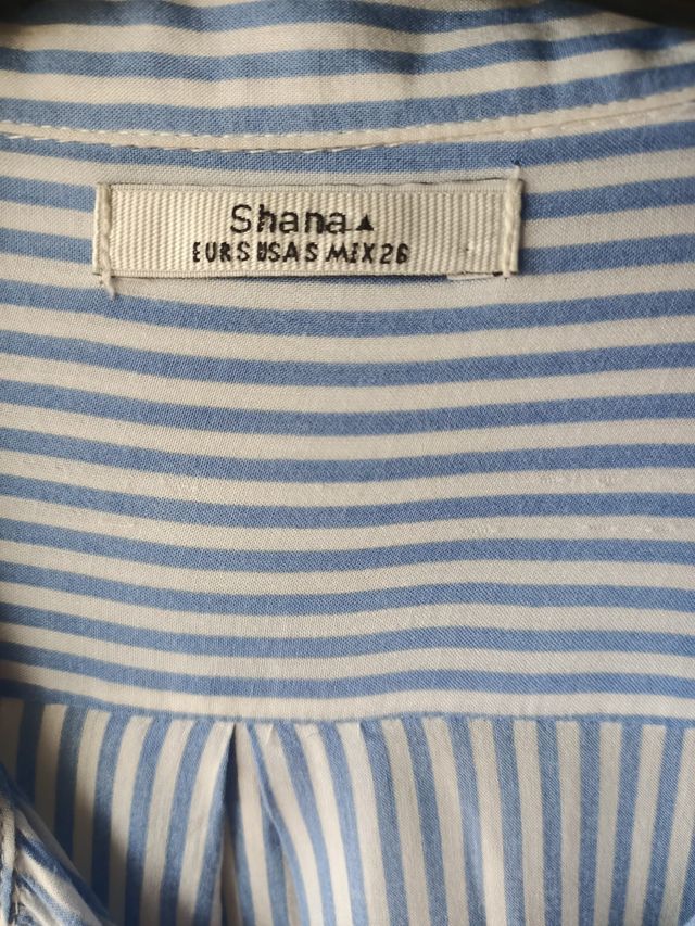 Preciosa camisa Shana