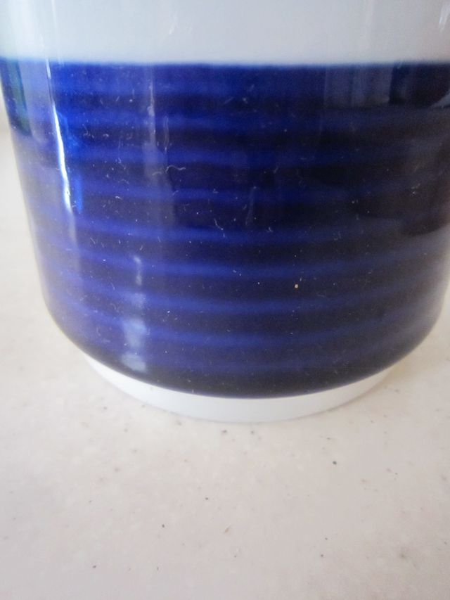 caffettiera / teiera vintage bianca blu