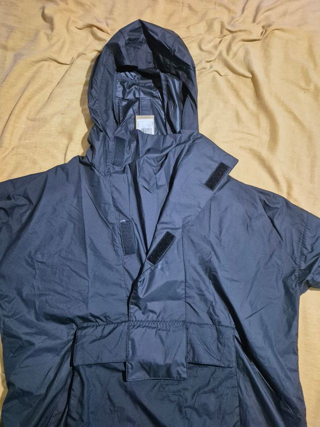 Cortaviento adidas TERREX talla M megro