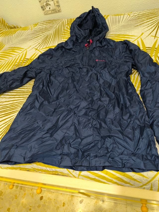 Chubasquero plegable