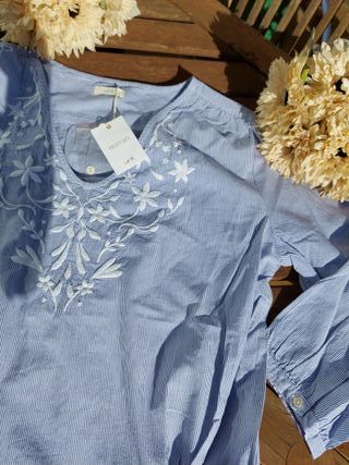 blusa nueva regalo 