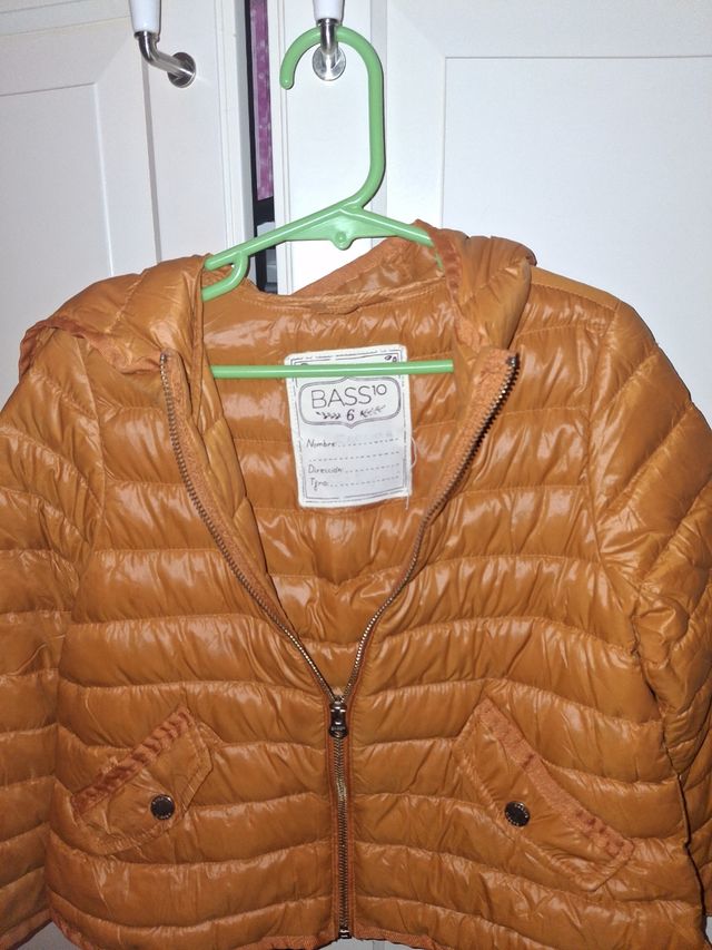 Casaco de penas para menina