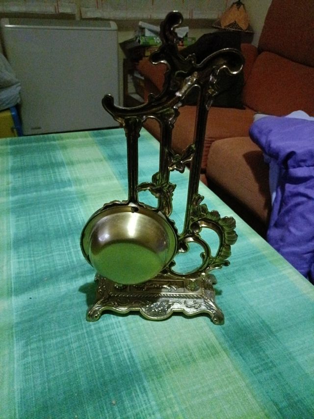 Reloj antiguo de bronce marta Peris