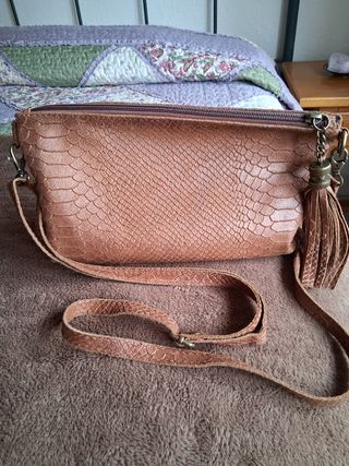 Bolso bandolera piel marrón