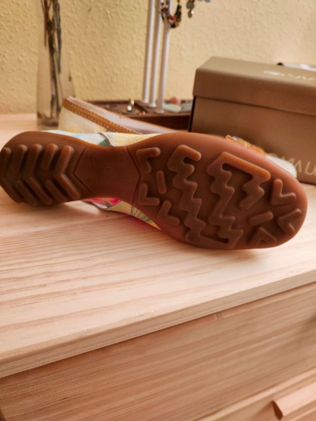 Zapatos planos de piel