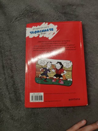 Súper Chistes de Fútbol (Súper Chistes 5): Para niños. Chistes divertidos para reír. Dibujos graciosos. Humor fácil de entender para niños y niñas. (Superchistes) (Spanish Edition)