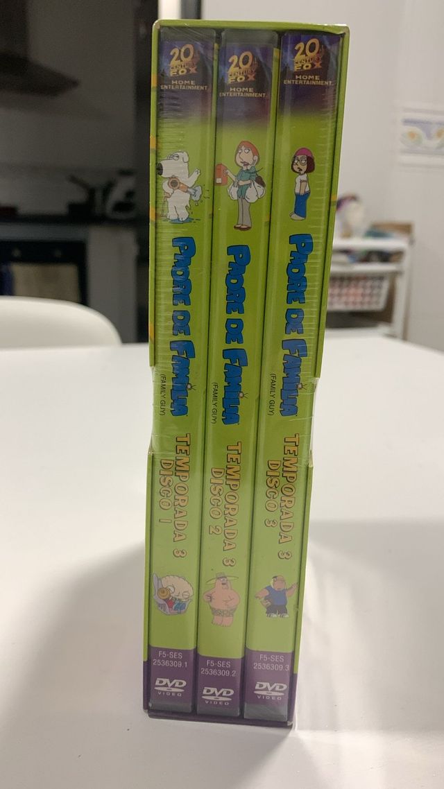 PADRE DE FAMILIA DVD 3a TEMPOORADA COMNPLETA