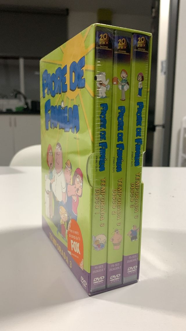 PADRE DE FAMILIA DVD 3a TEMPOORADA COMNPLETA