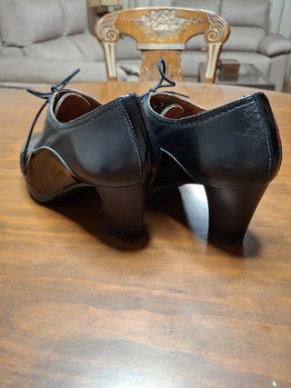 Zapato abotinado desiree mujer