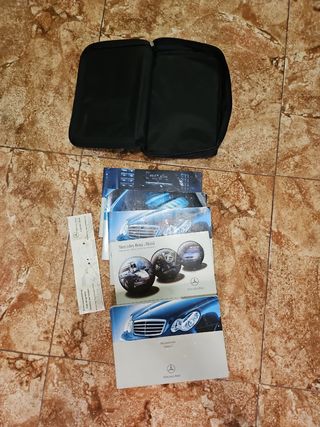 Estuche Manuales Mercedes 