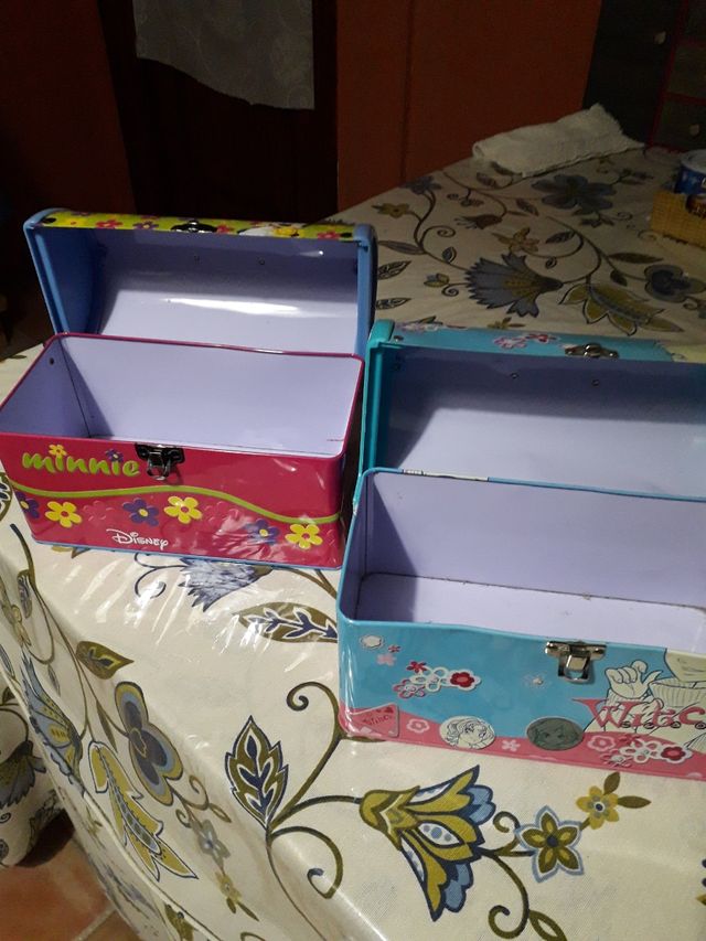 Lata joyero...costurero...