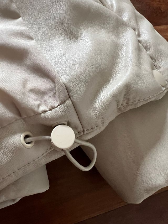 Chamarra de polipiel