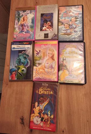 Pack de cintas VHS Disney y Barbie
