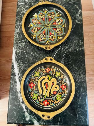 2 platos de madera de pared