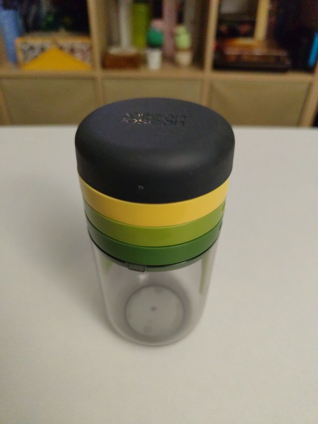 Vaso rallador manual 