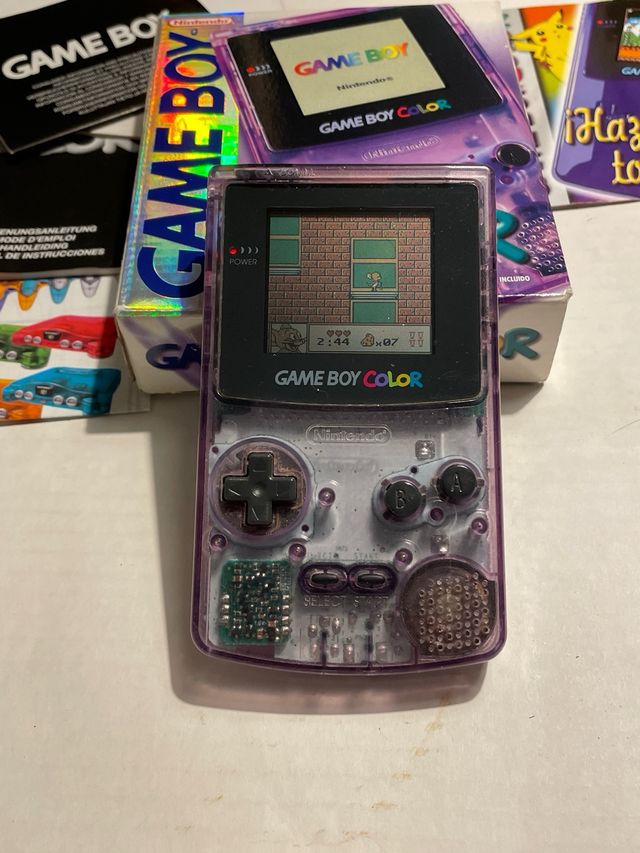 Game Boy Color Atomic Purple CGB001
