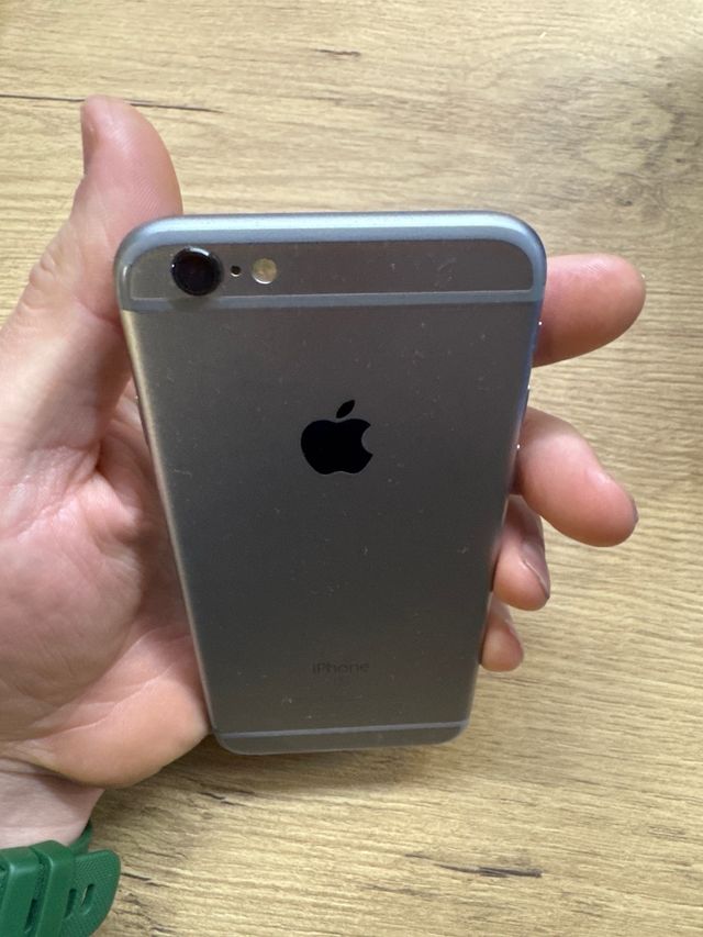 Iphone 6s 16GB Modelo: A1688