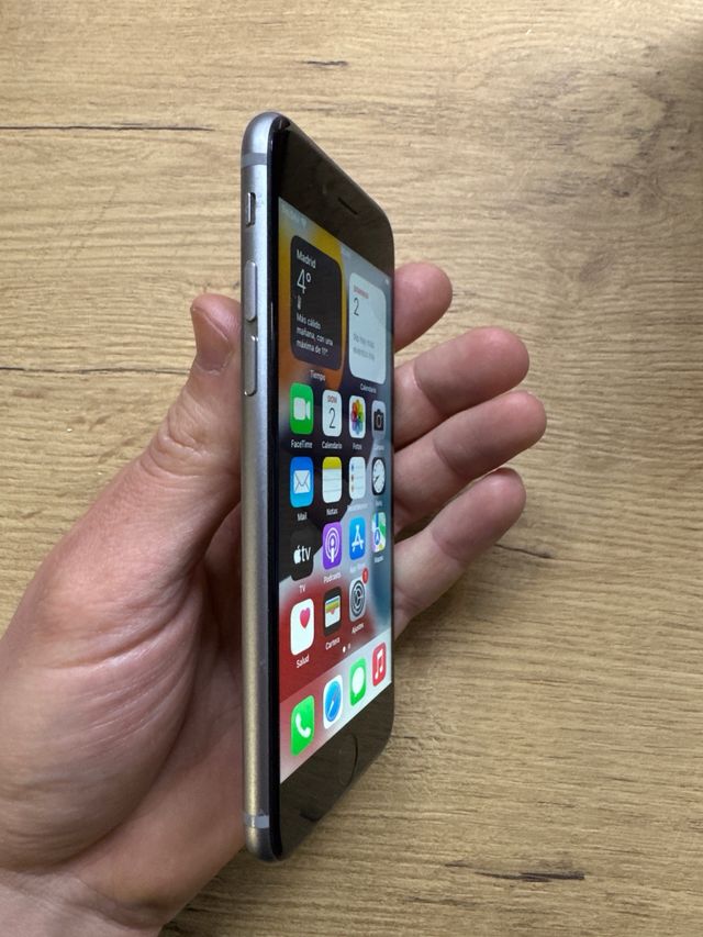 Iphone 6s 16GB Modelo: A1688