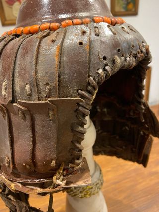 Antiguo casco militar China SIXX