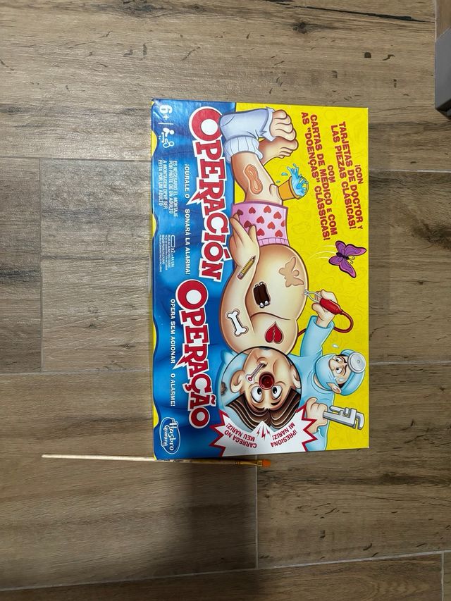 Jogo de tabuleiro de operação