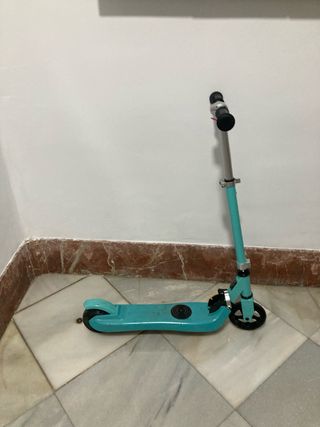 Patinete electrico niño