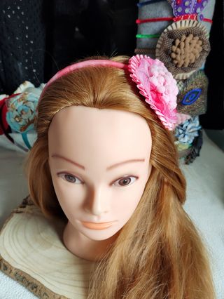 Diadema con madroños 