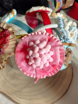 Diadema con madroños 