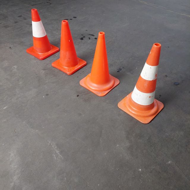 Cono señalizacion de obra