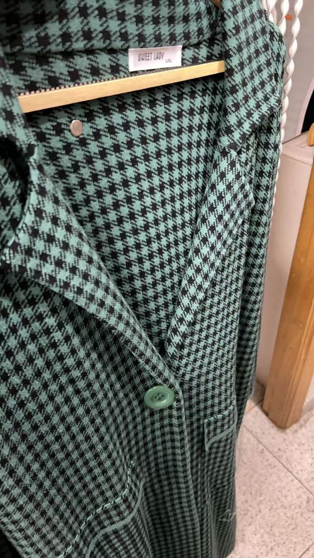 Gabardina de cuadros caliente mujer