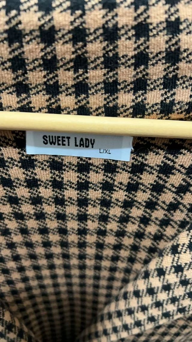 Gabardina de cuadros caliente mujer