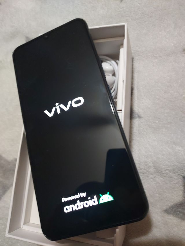 Vivo Y70 Gravity Black