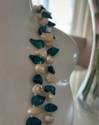 Collar de perlas nacaradas de Bijou Brigitte