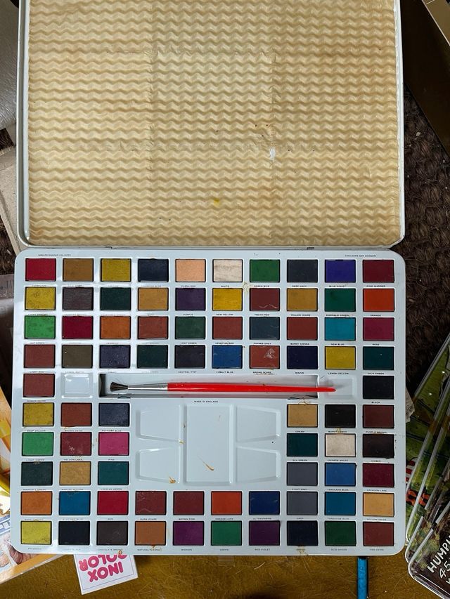 Caja metálica Acuarelas