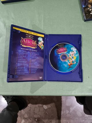 Alicia en el País de las Maravillas DVD