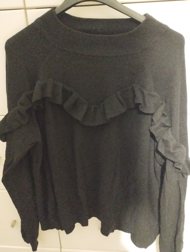 Lote de dos jerseys negros y un vestido