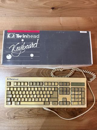 Ordenador vintage Twinhead superset 400 CPU 80286