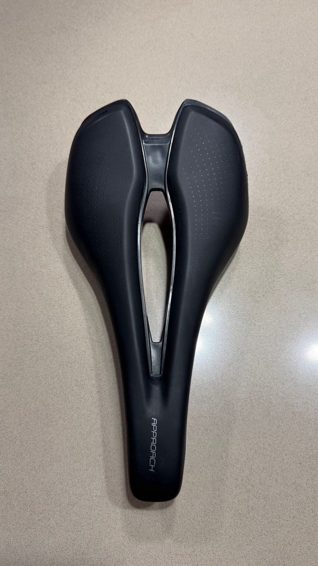 Sillín Approach Giant