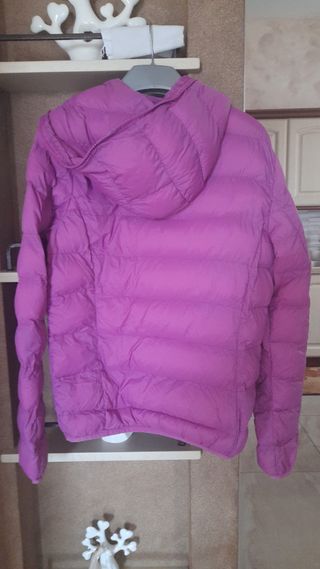 GIUBBINO DONNA DI NYLON CON CAPPUCCIO BRAND ZUIKI