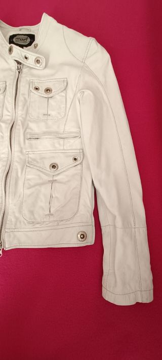 Cazadora biker piel blanca 38
