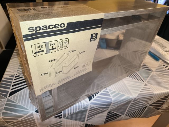 2 Estantes a estrenar