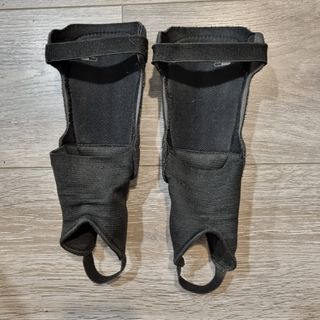 Espinilleras Adidas niño
